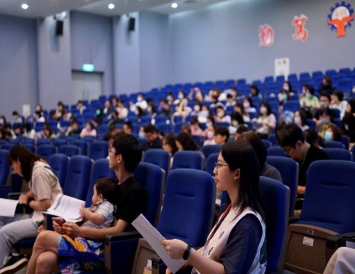 南投縣社工師公會論壇於本校舉行專題演講